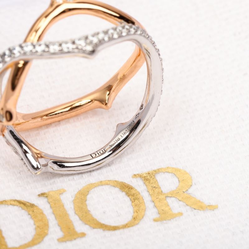 chr1st1an D10r rings